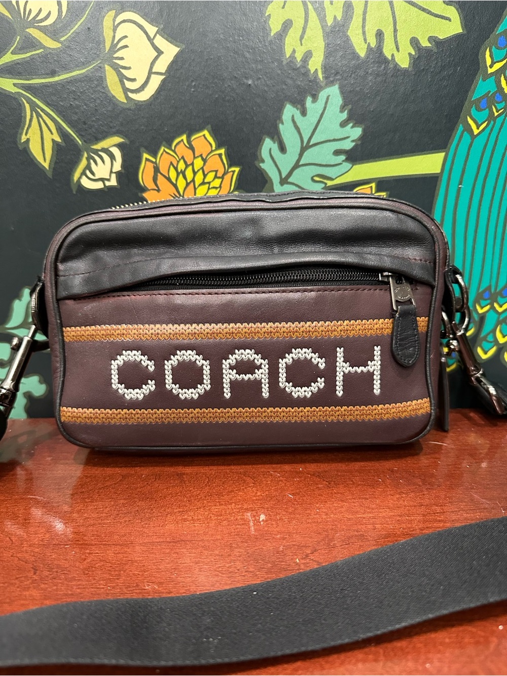 Coach Graham Oxblood Leather Camera Crossbody Bag Embroidered - Picture 5 of 11